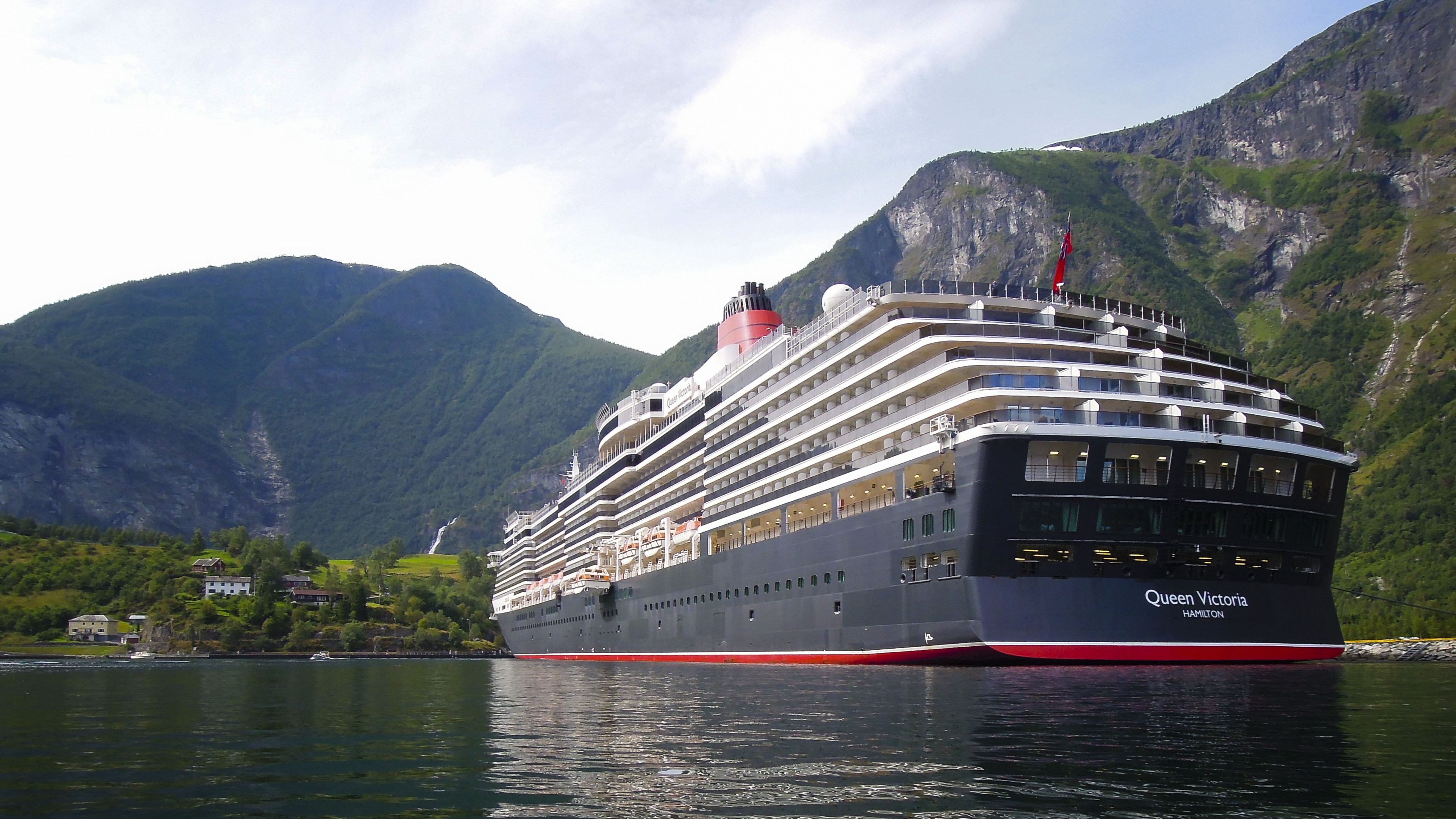 The Best Luxury Cruises for Couples in 2026
